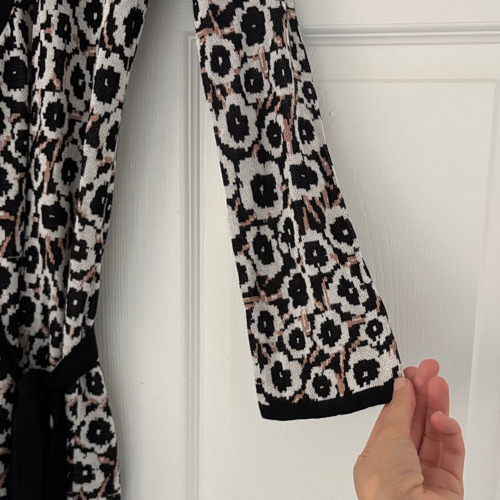 Diane Von Furstenburg for Target Print Wrap dress XXS - Picture 4 of 5